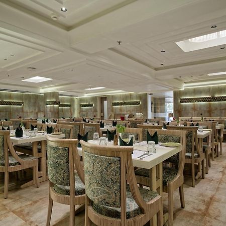 Golden Plaza Otel Amhedabad Dış mekan fotoğraf