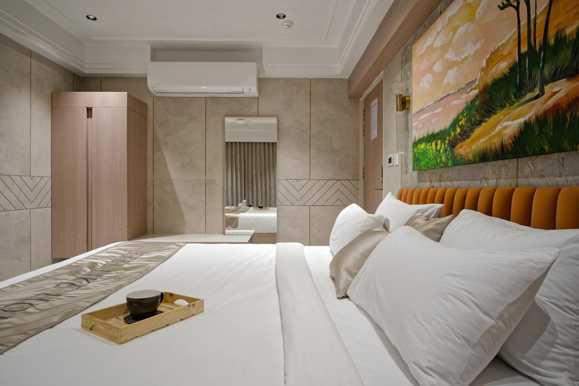 Golden Plaza Otel Amhedabad Dış mekan fotoğraf
