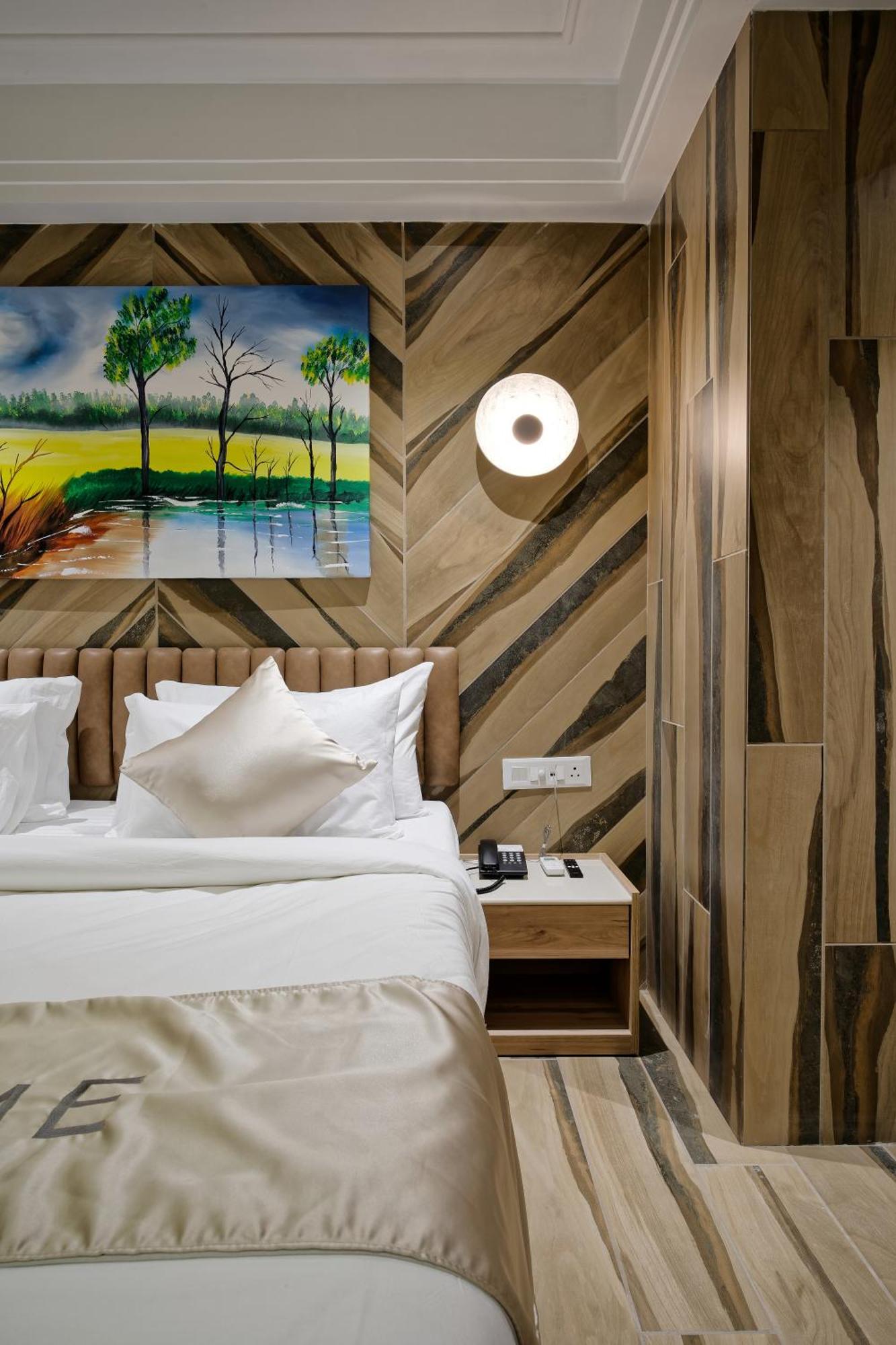 Golden Plaza Otel Amhedabad Dış mekan fotoğraf