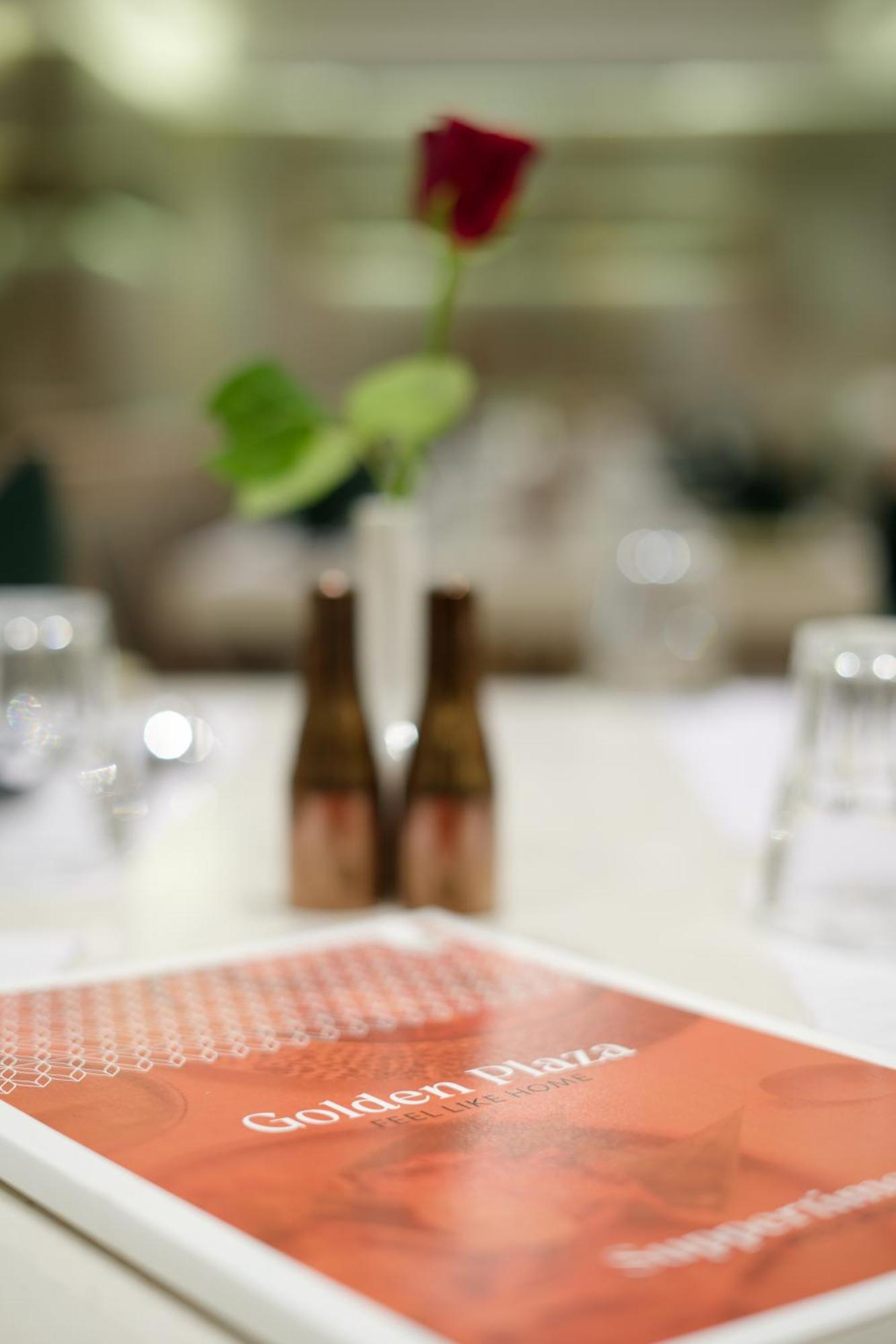 Golden Plaza Otel Amhedabad Dış mekan fotoğraf